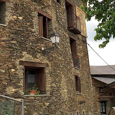 Hotel Lo Paller De Roc